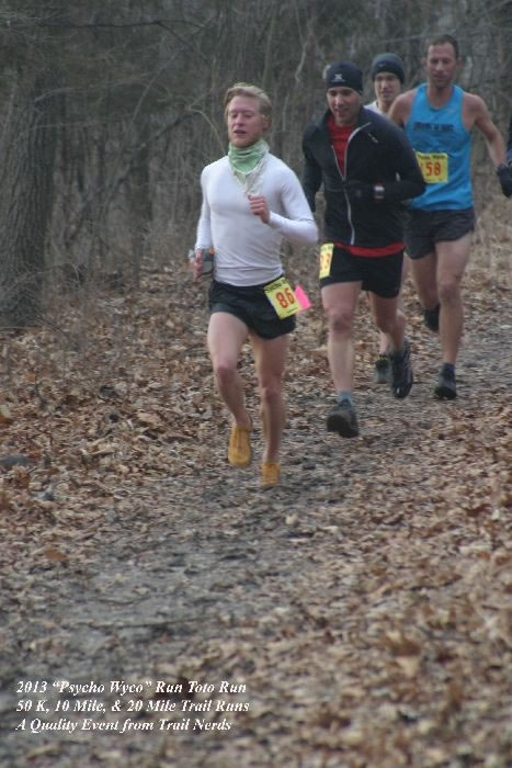 Chase pack.  The guy in white is a dude named Anthony.  He was the eventual runner-up.  We spent the better part of three and a half hours together.